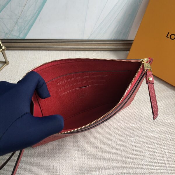 Louis Vuitton Mélanie Medium Clutch - Red - Image 5