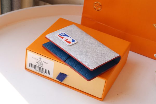 Louis Vuitton x NBA Pocket Organizer Antartica - White - Image 4