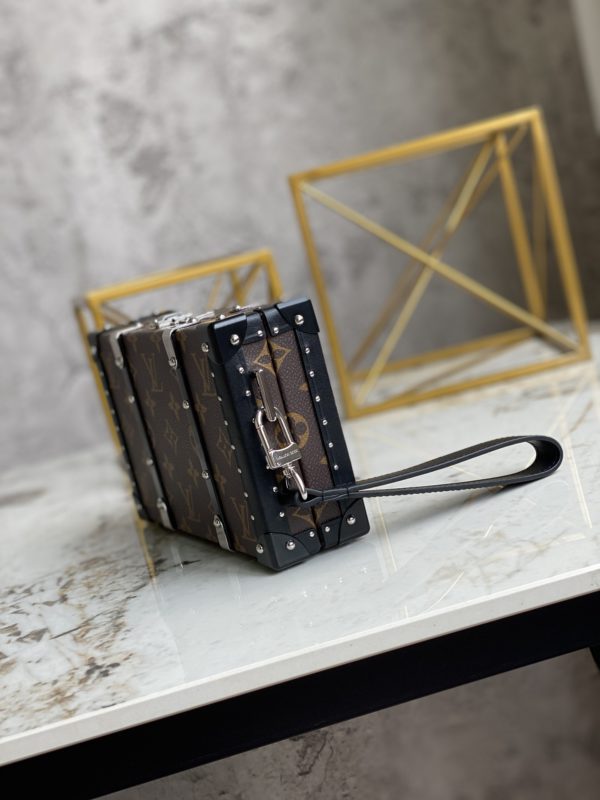 Louis Vuitton Catwalk Wood Box Handbag - Brown - Image 5