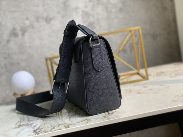 Louis Vuitton FLAP Cross Pattern Messenger Bag - Black - Image 3