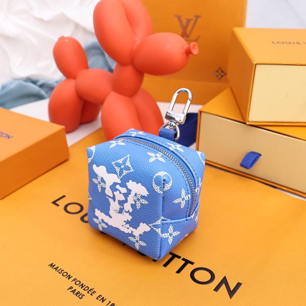 Louis Vuitton Small Bag Pendant Keychain Coin Purse - Image 4