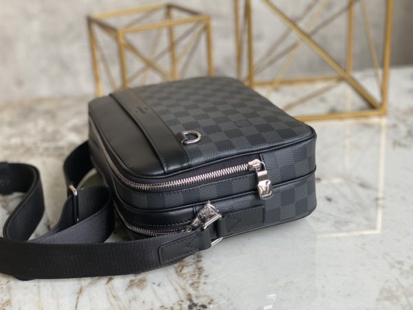 Louis Vuitton Men'sTROCADERO NM Small Messenger Bag - Image 5