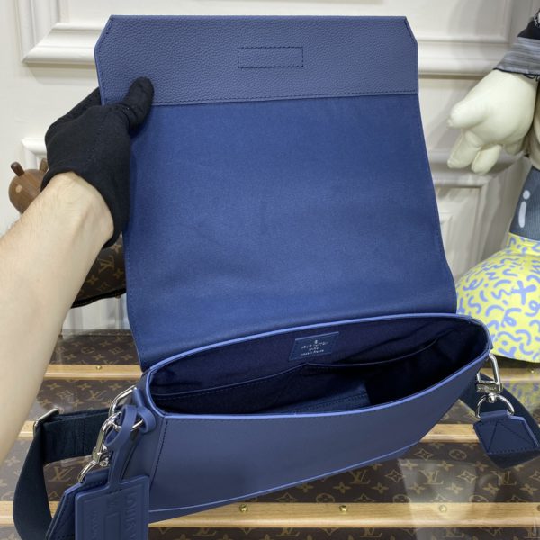 Louis Vuitton AEROGRAM Messenger Bag - Dark Blue - Image 2
