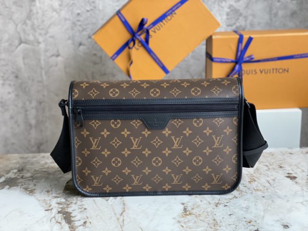 Louis Vuitton ARCHY Medium Men's Messenger Bag - Image 3