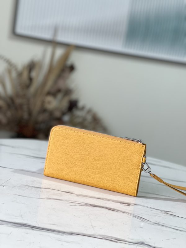 Louis Vuitton Aerogram Long Wallet - Yellow - Image 4