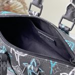 Louis Vuitton Keepall Bandoulière 25 Handbag - Image 3