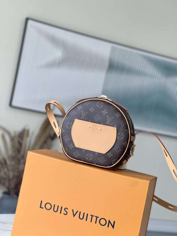 Louis Vuitton Boite Chapeau Soft Handbag