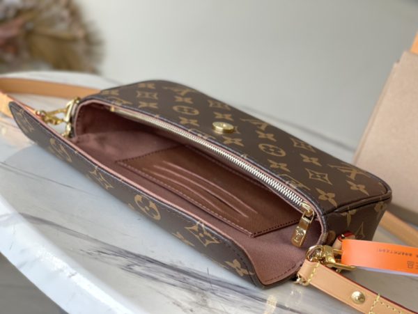 Louis Vuitton Counter Inspection Duty-Free Handbag - Image 5