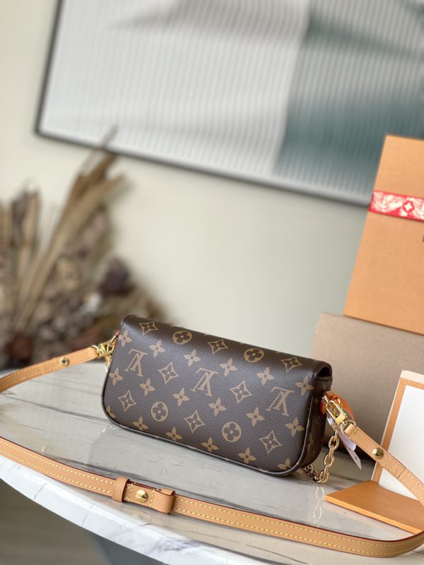 Louis Vuitton Counter Inspection Duty-Free Handbag - Image 8