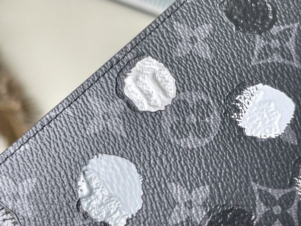 Louis Vuitton Polka Dot LVxYK Brazza Wallet - Image 3