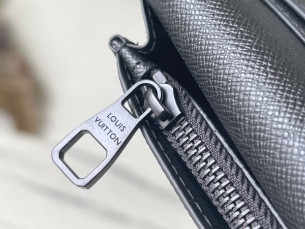 Louis Vuitton Polka Dot LVxYK Brazza Wallet - Image 4