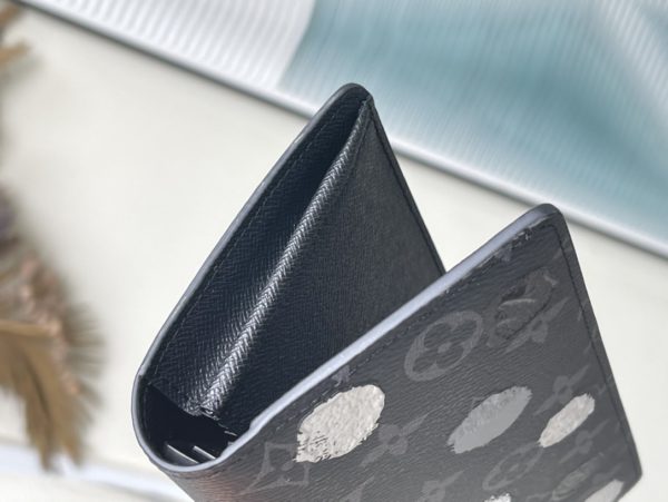 Louis Vuitton Polka Dot LVxYK Brazza Wallet - Image 8