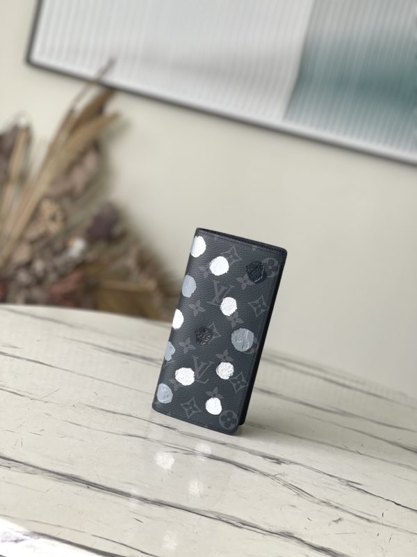 Louis Vuitton Polka Dot LVxYK Brazza Wallet - Image 2