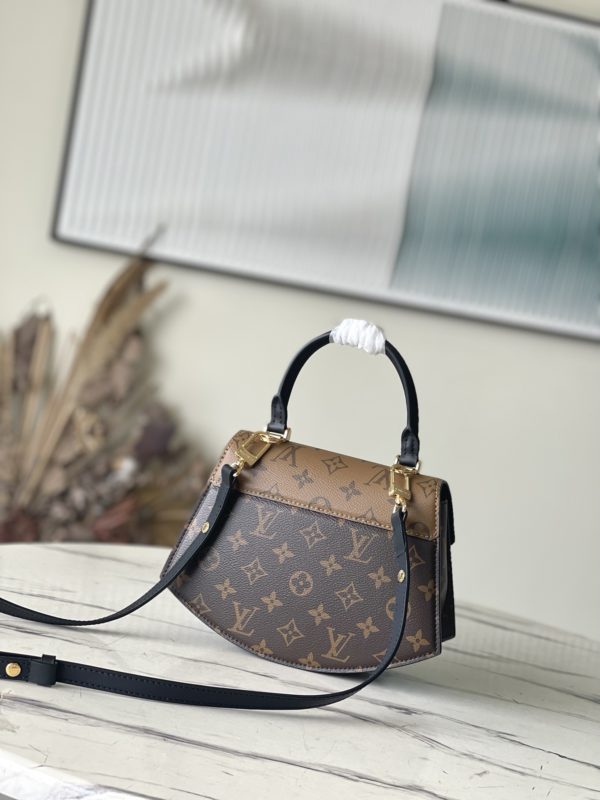 Louis Vuitton CrossBody Yellow Flower Handbag - Image 5
