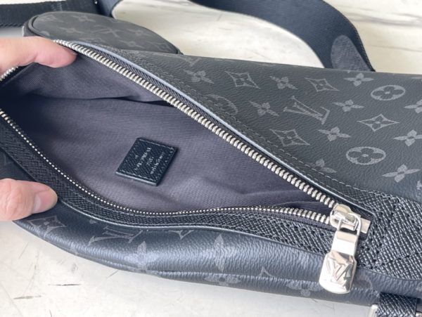 Louis Vuitton Duo Shoulder Bag - Image 3
