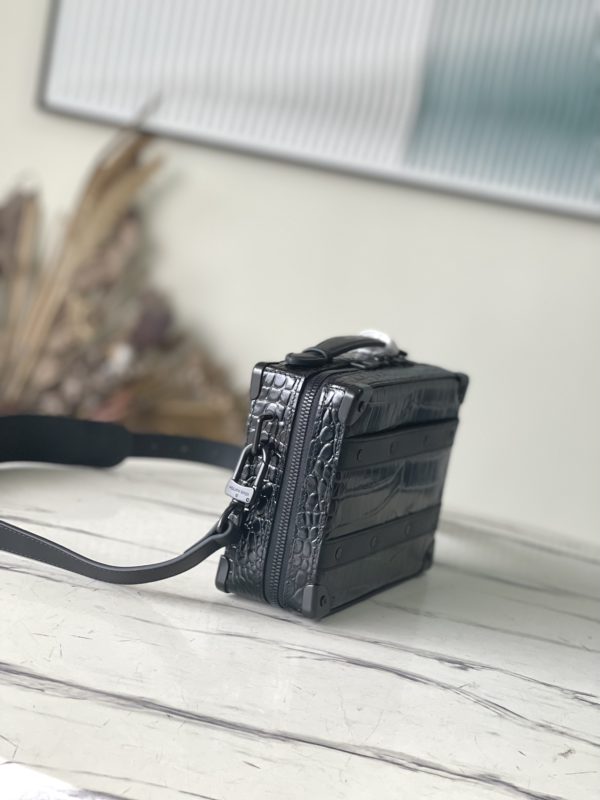 Louis Vuitton Black Crocodile Pattern Box Bag - Image 3