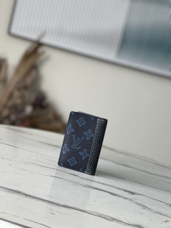 Louis Vuitton Blue Pattern Pocket Wallet - Image 7