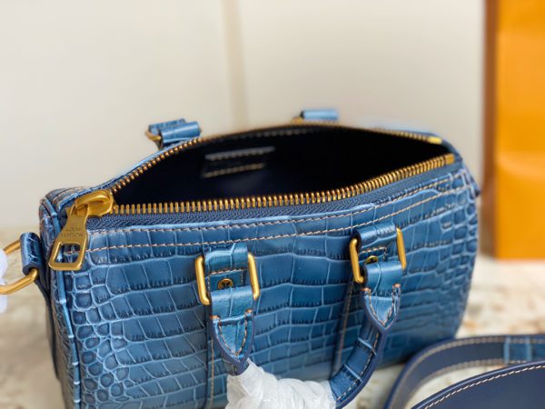 Louis Vuitton Keepall 25 Crocodile Pattern Men's Bag - Blue - Image 2