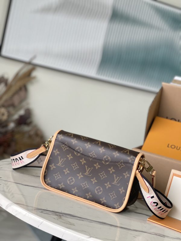 Louis Vuitton Duty-Free Version Bag - Image 4