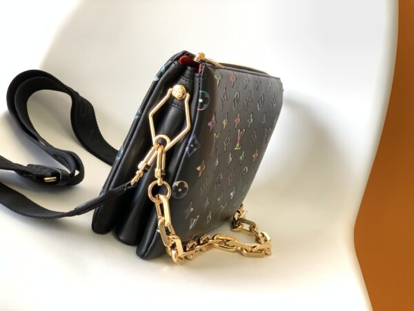 Louis Vuitton Coussin Small Handbag - Black - Image 5