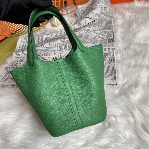 Hermes Picotin 18 Vegetable Basket Handbag - Bamboo Green - Image 2