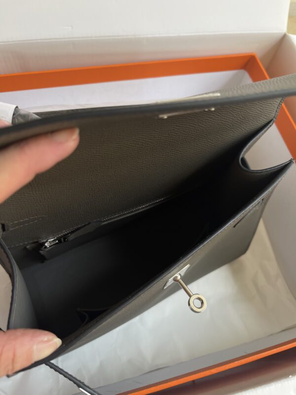 Hermes Kelly Pochette Handbag - Tin Gray - Image 3