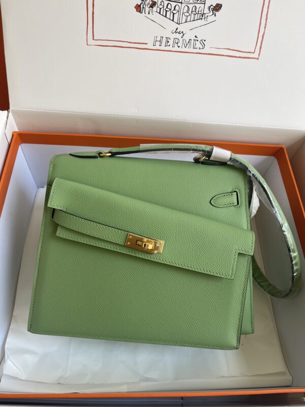 Hermes Kelly Pochette Handbag - Oil Fruit Green - Image 5