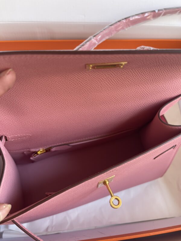Hermes Kelly Pochette Handbag - Light Pink - Image 4