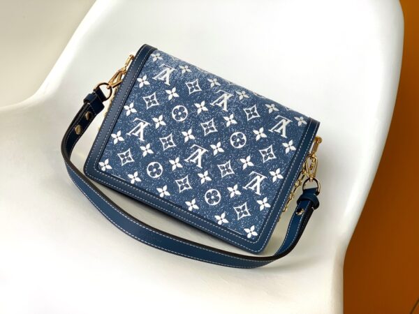 Louis Vuitton Dauphine Medium Handbag - Blue - Image 4