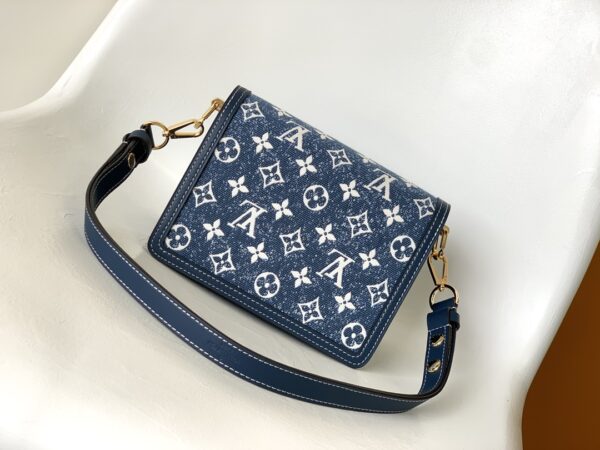 Louis Vuitton Dauphine Small Handbag - Blue - Image 4