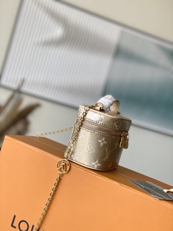 Louis Vuitton Micro Vanity Handbag - Gold - Image 5