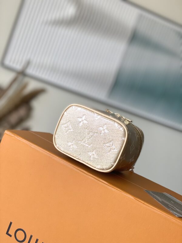 Louis Vuitton Micro Vanity Handbag - Gold - Image 3