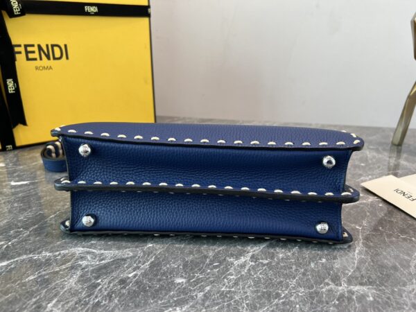 Fendi Iconic Peekaboo Medium Bag - Blue - Image 5
