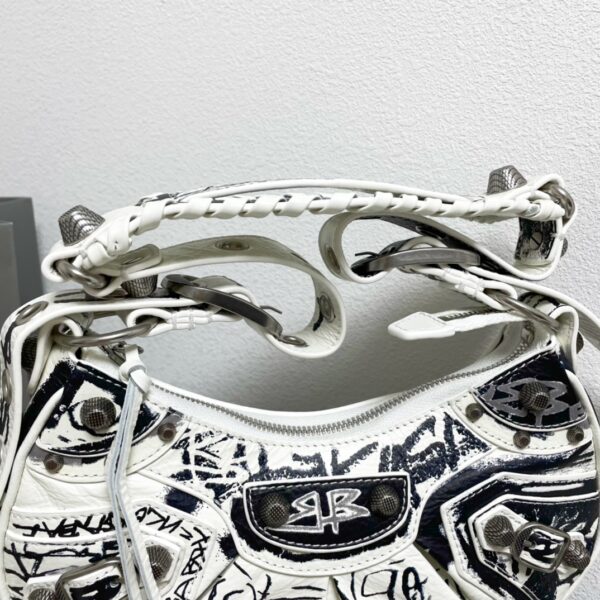 Balenciaga Half-Moon XSmall Armpit Dumpling Bag - White - Image 4