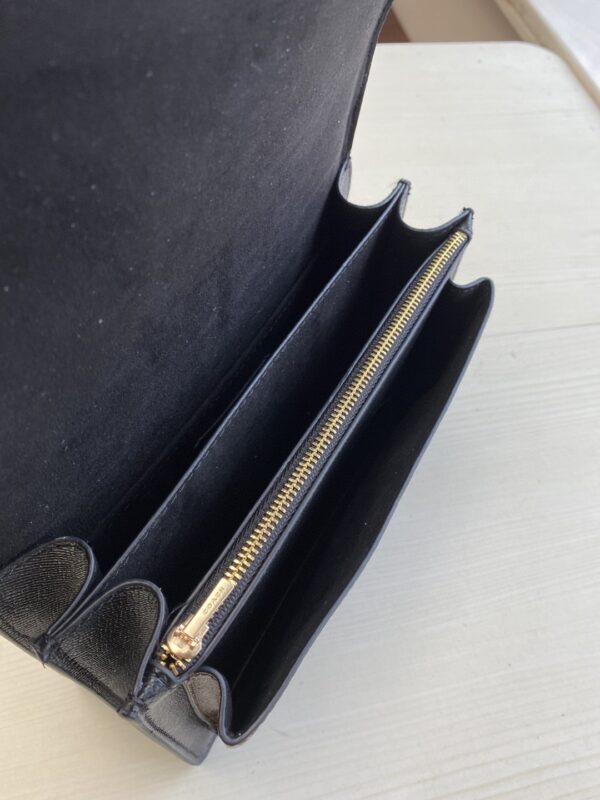 Coach Klare Rivet Clamshell Accordion Bag - Black - Image 2