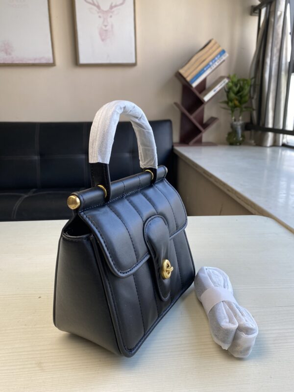 Coach Willis Mini Fat Messenger Handbag - Black - Image 4