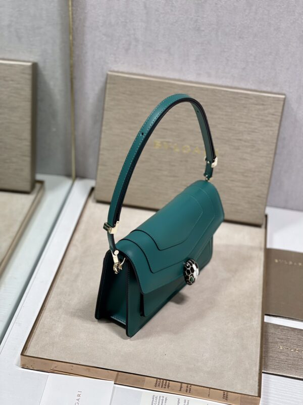 Bulgari Serpenti Forever East-west Series Small Shoulder Bag - Green - Image 4