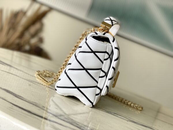 Louis Vuitton G0-14 Medium Handbag - White - Image 5