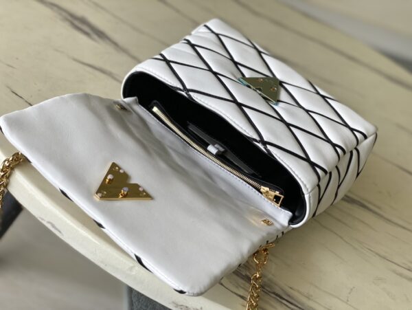 Louis Vuitton G0-14 Medium Handbag - White - Image 2