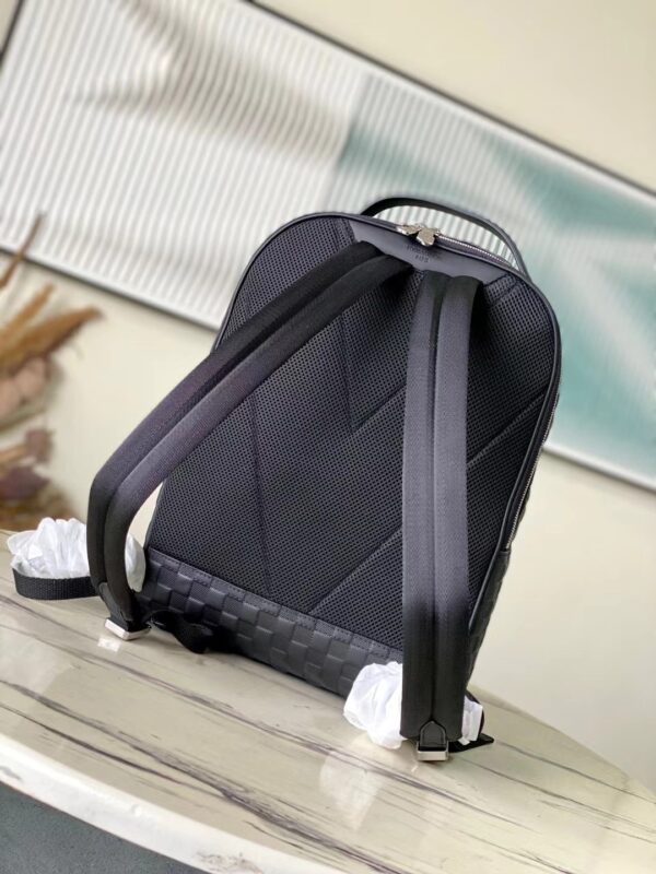 Louis Vuitton Damier Infini Leather Awenue Backpack - Image 3